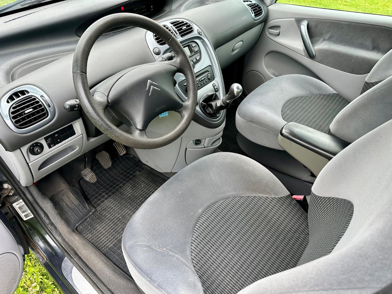 Citroën Xsara Picasso 1.8 16V Confort