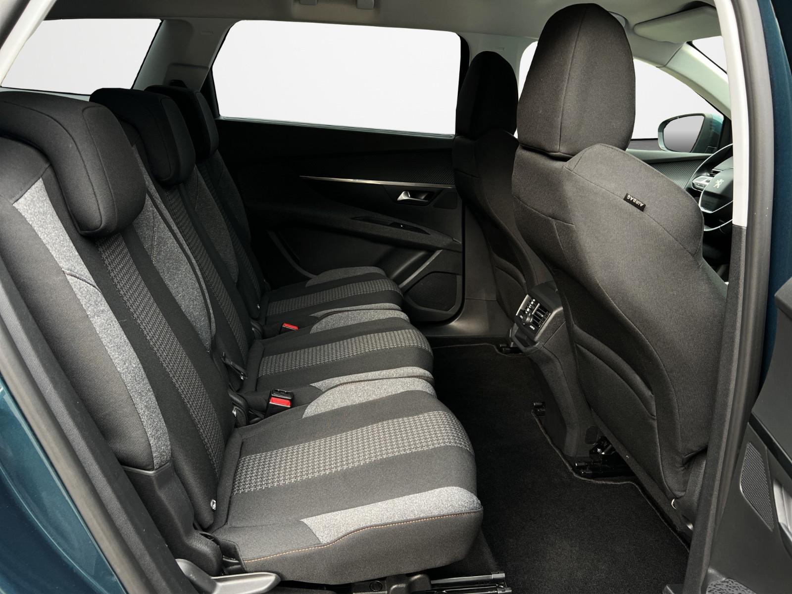 Peugeot 5008 BlueHDi 130 Active*NAVI*KAMERA*DAB*SHZ*SPUR