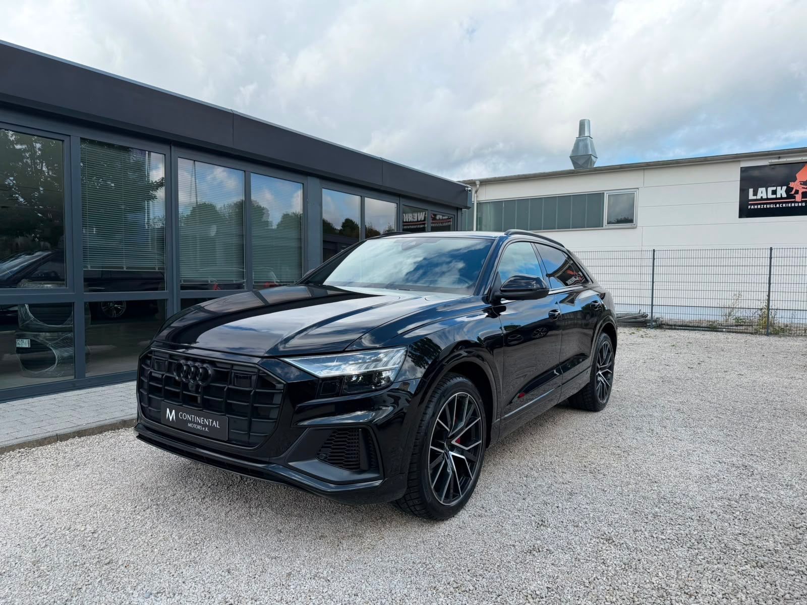 Audi Q8 55 TFSI S Line Plus Head Up Matrix 360 Kamera foto 3