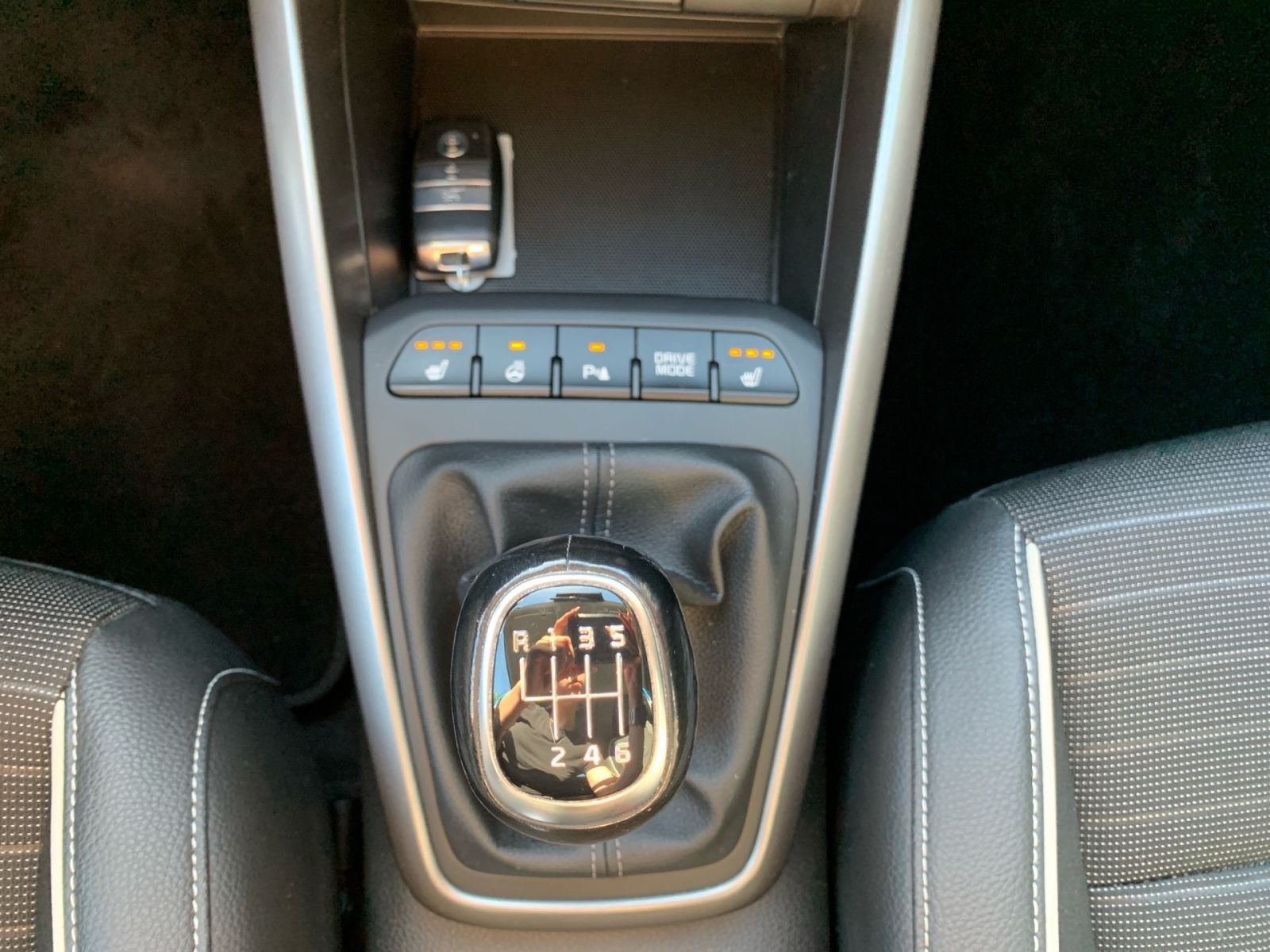 Fahrzeugabbildung Kia Rio 1.0 T-GDI Mild-Hybrid GT Line 1Hd