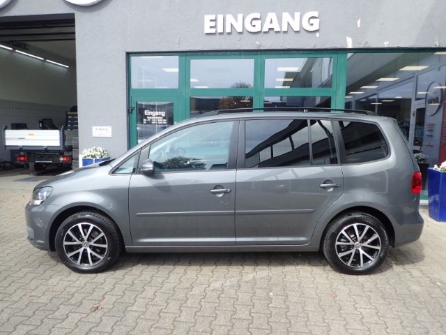Fahrzeugabbildung Volkswagen Touran 1.4 TSI Comfortline 7-Sitzer SHZ PDCv+h L