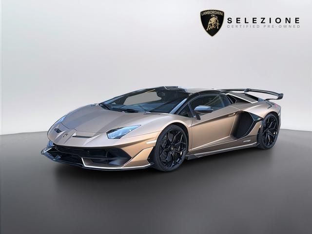 Lamborghini Aventador SVJ Roadster