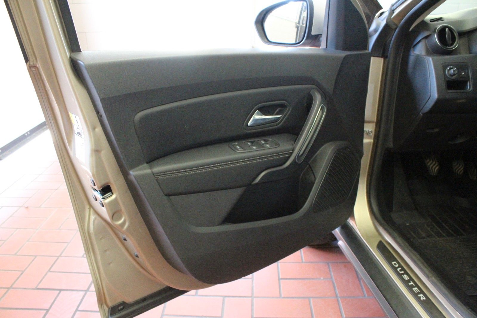 Fahrzeugabbildung Dacia Duster TCE 125 Prestige AHK*Leder *Navi