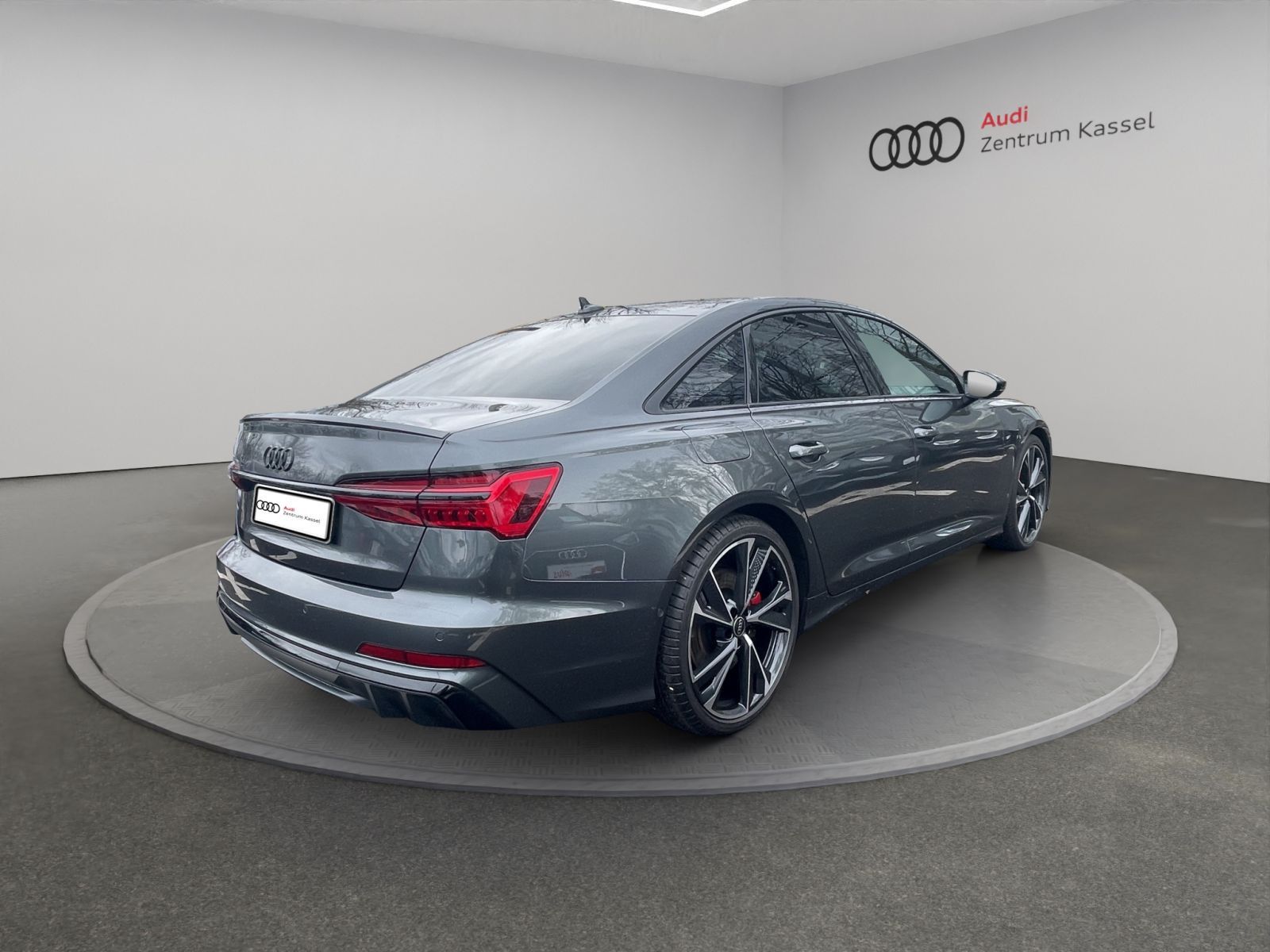 Audi S6 - Bild 6