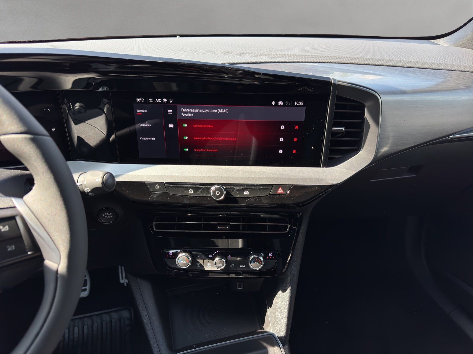Fahrzeugabbildung Opel Mokka 1.2 Mild-Hybrid Aut. Ultimate/KAMERA/ACC/