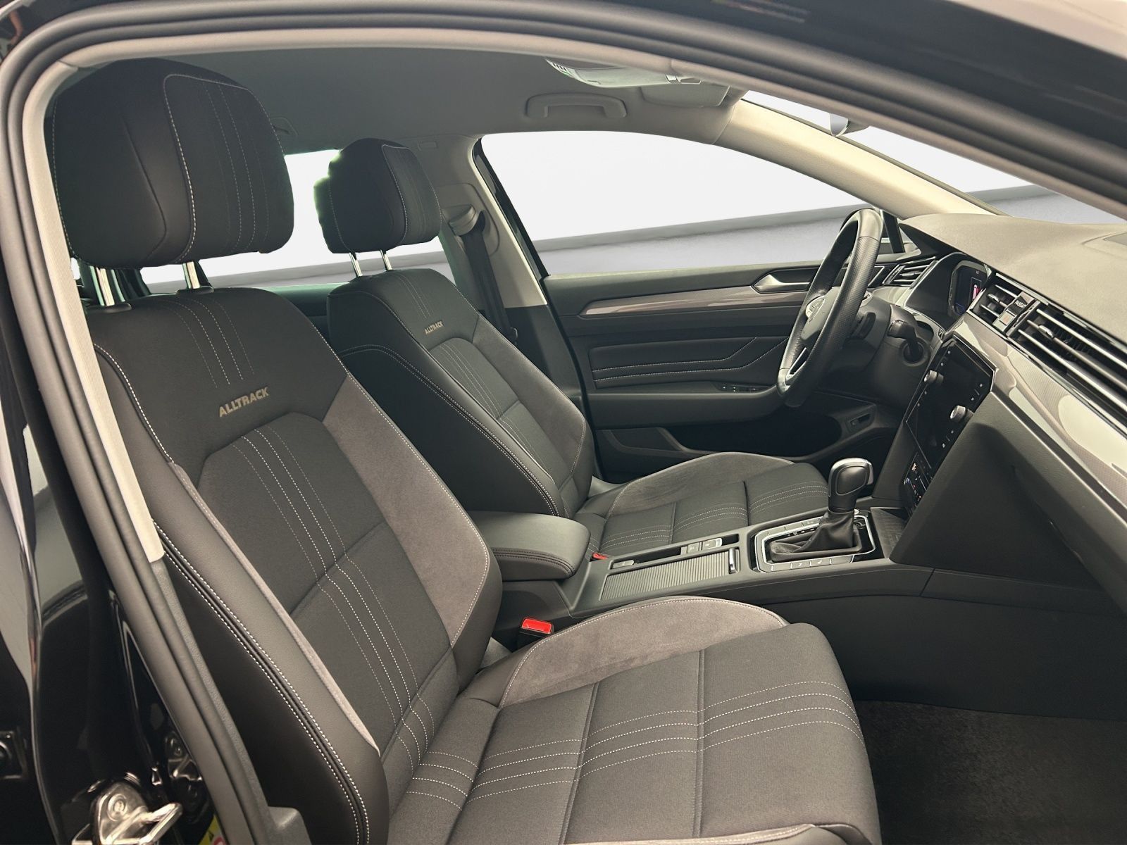 Volkswagen Passat Alltrack - Bild 4