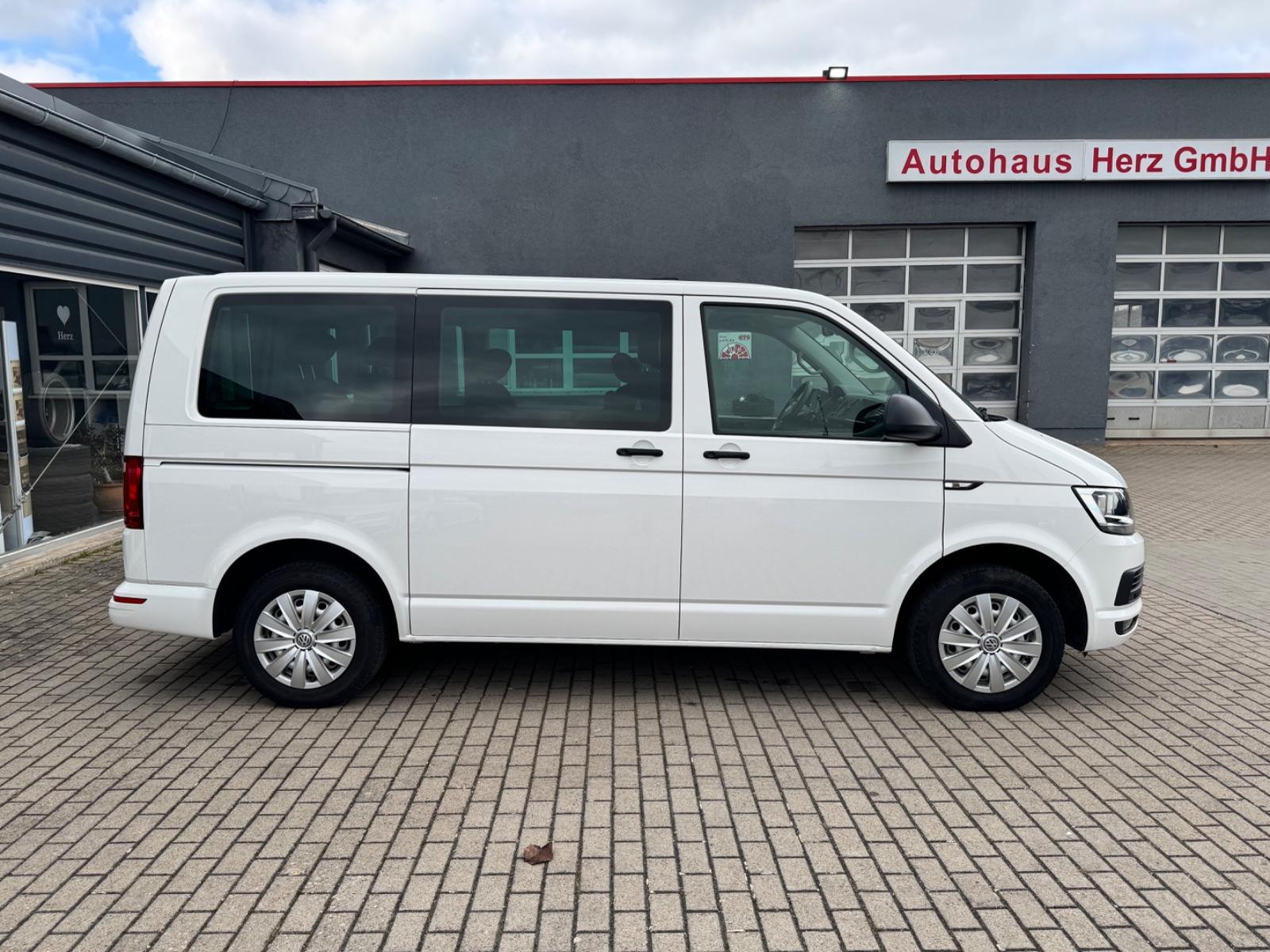 VOLKSWAGEN T6 MULTIVAN 2.0 TDI 150CH - BVA - ENTRETIEN A JOUR - ATTELAGE