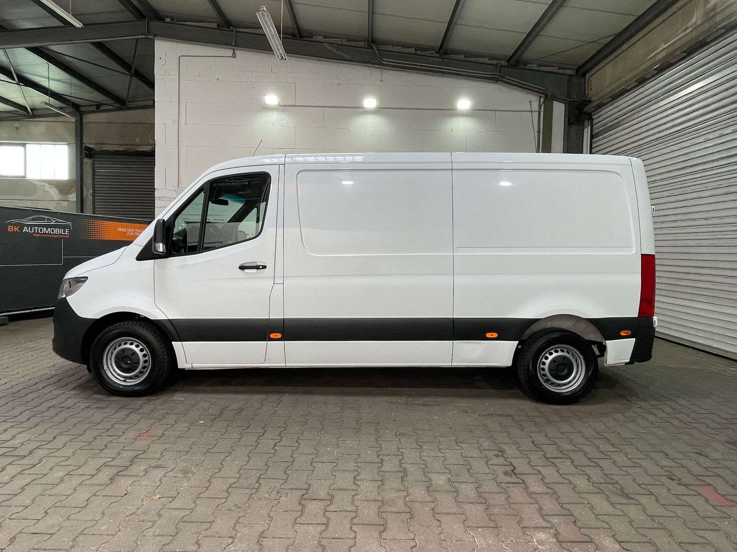 Fahrzeugabbildung Mercedes-Benz Sprinter 214 CDI FWD L2#Kamera#DAB#Klima
