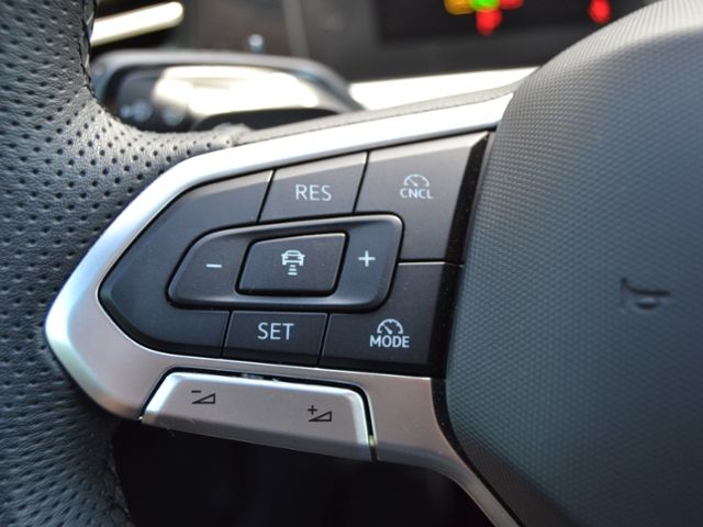 Passat Variant 2.0 TDI DSG R-line MATRIX/NAVI+VZ