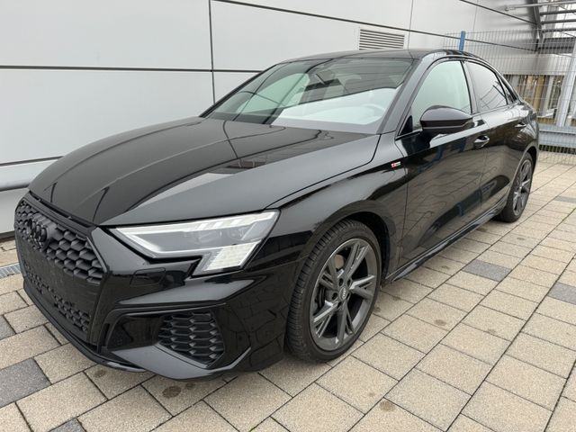 Audi A3 Limousine 40 TFSI quattro S line