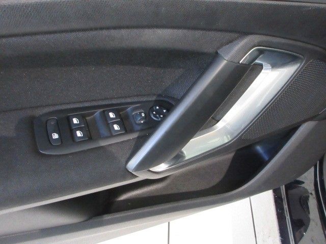 Fahrzeugabbildung Peugeot 308 Active 1.2T NAVI/LED/PDC/ALU/TEMPOMAT