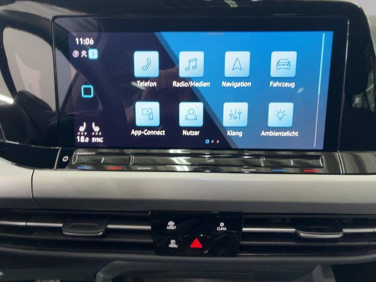 Volkswagen Golf VIII 1.5 TSI Life Navi IQ.LIGHT LED-Matri, миниатюра 18