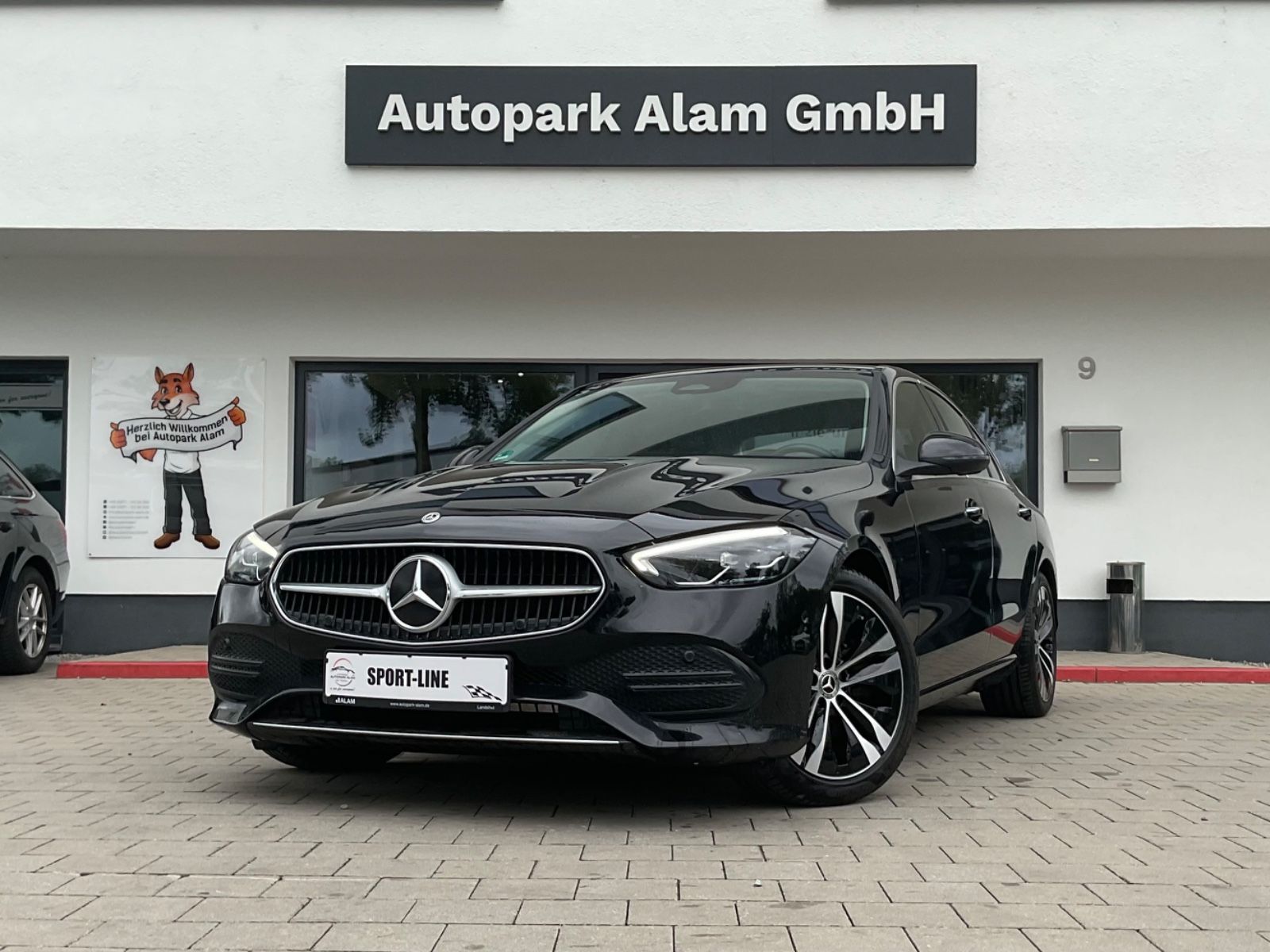 MERCEDES-BENZ C300d Limousine ACC AHK HeadUp LED Navi RFK ViCo