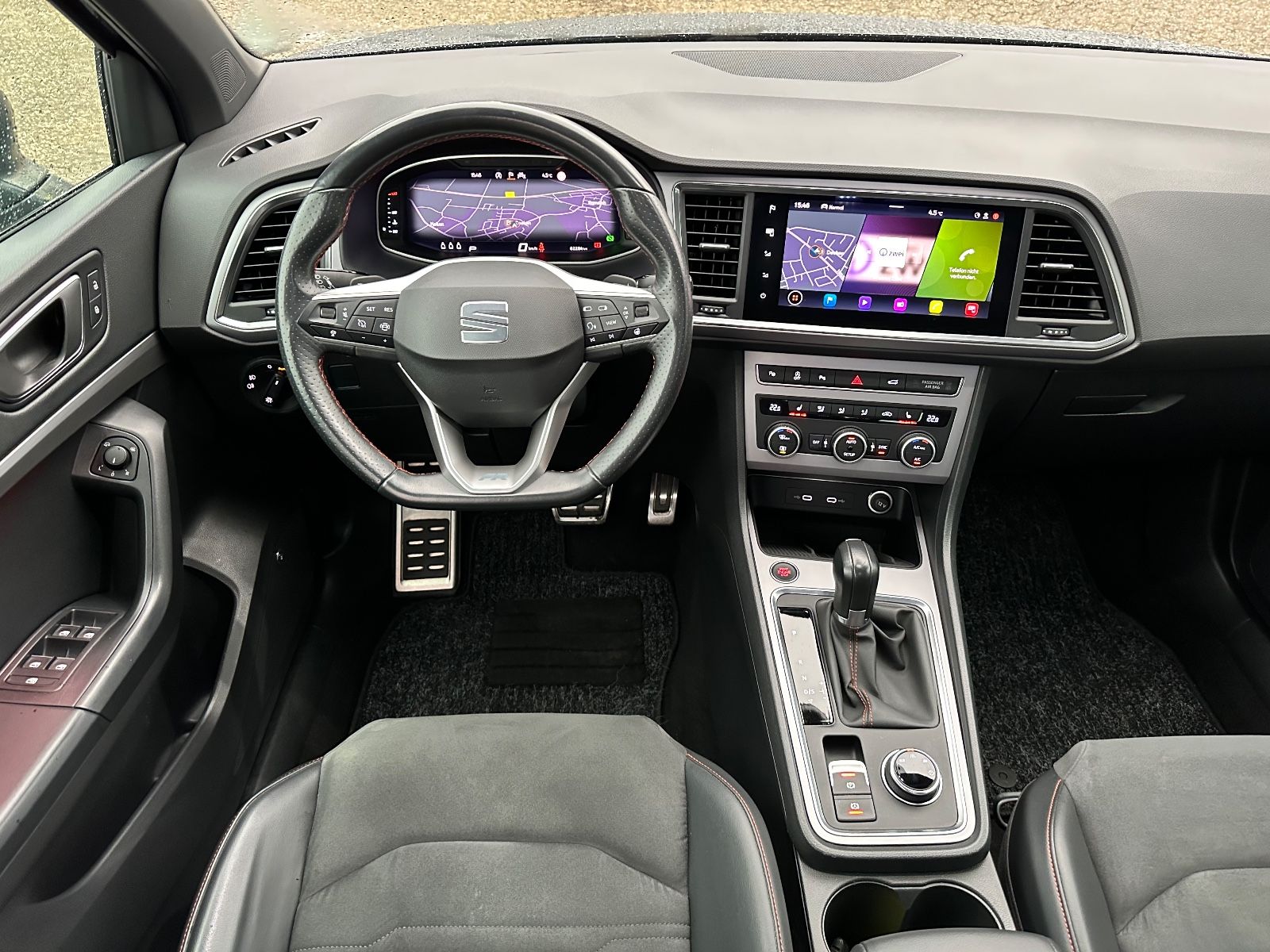 Fahrzeugabbildung SEAT Ateca 2.0 TDI FR DSG AHK/Navi/Dinamica/Beats