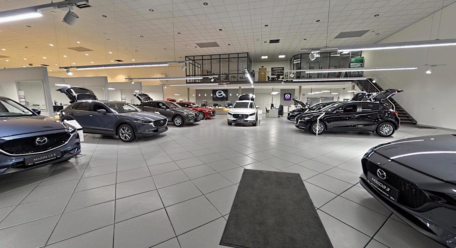 showroom-image-top