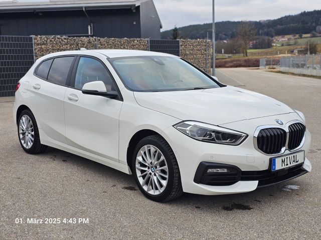 BMW 118d Advantage/Automatik/Leder/LED/Harman-Kardon