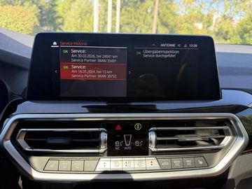 BMW X4 - 11
