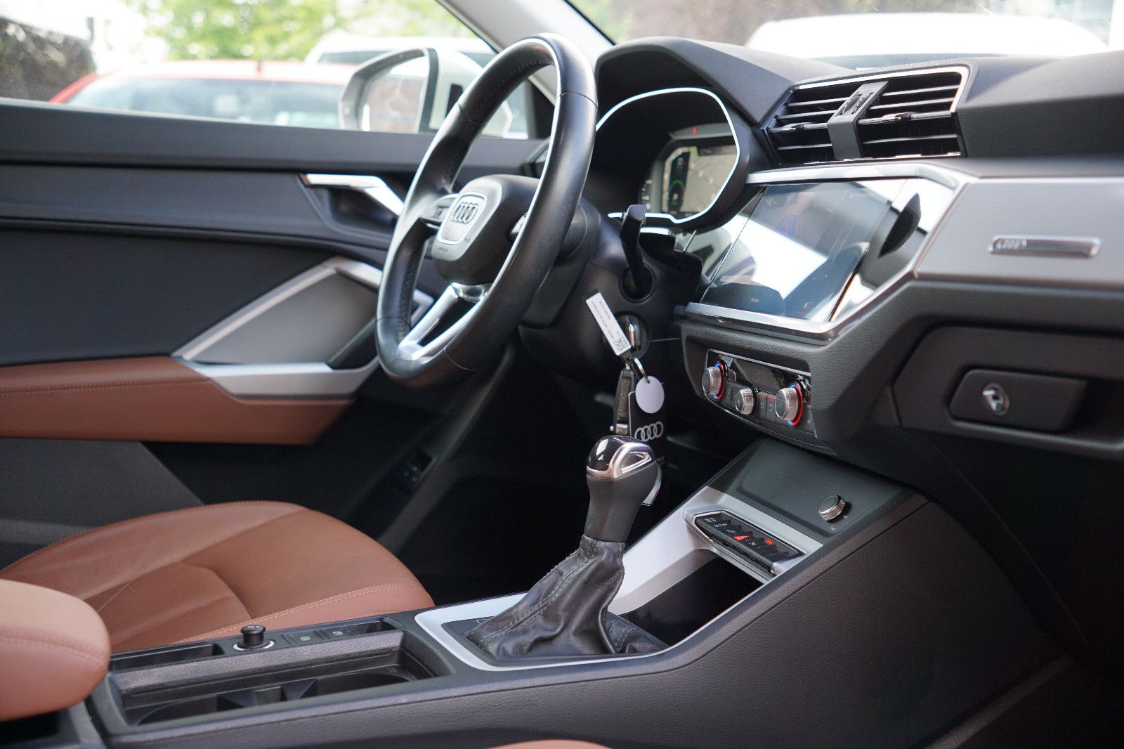 Audi Q3 Sportback 45 TFSI e S line foto 9