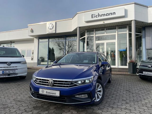 Volkswagen Passat Elegance 2.0TDI+DSG+PANO+AHK+NAVI+MATRIX-