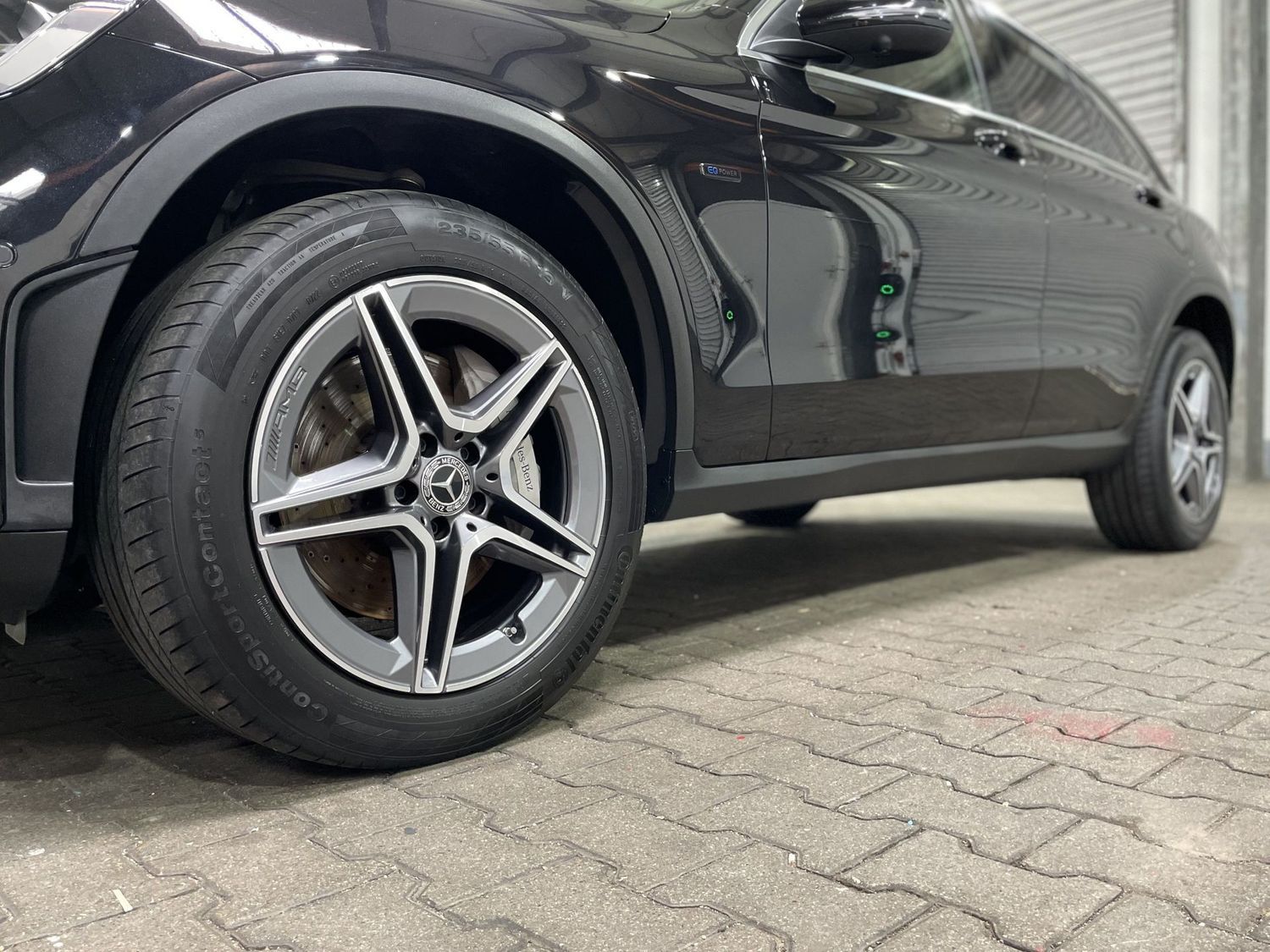 Fahrzeugabbildung Mercedes-Benz GLC 300 de 4M AMG#Pano#Wide#HeadUp#360#Memory