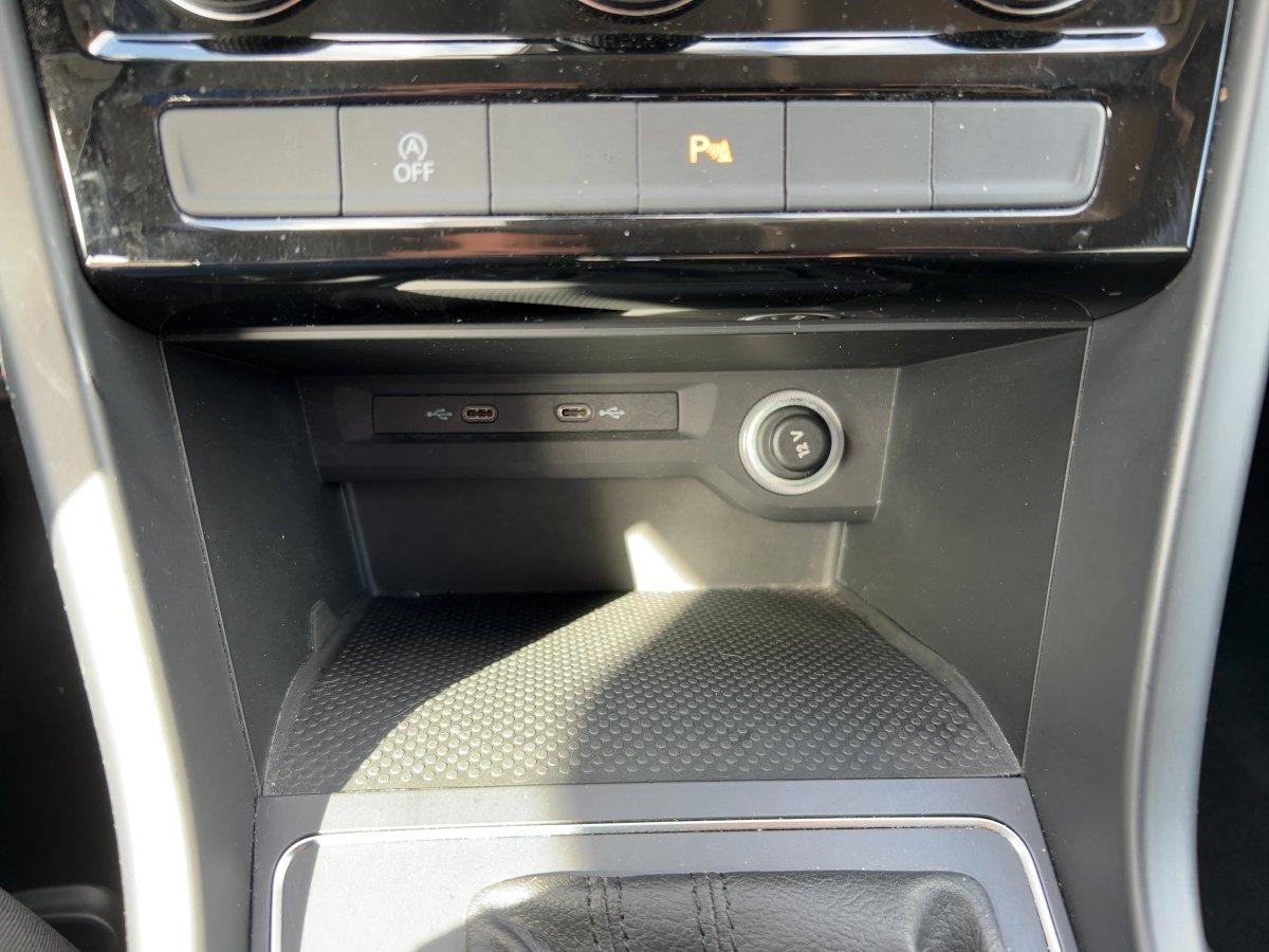 Volkswagen Touran Comfortline 1.5 TSI DSG ACC+LED+NAVI+SHZ, миниатюра 16
