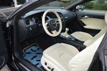 Audi S5 Coupe  4.2 FSI V8 quattro AHKStandhzgPanoB