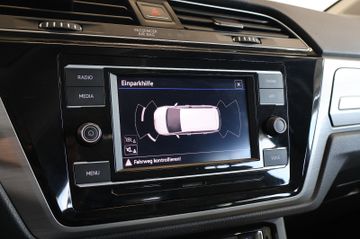 Volkswagen Touran 1.6 TDI Comfortline FRONT+AHK+7 SITZER