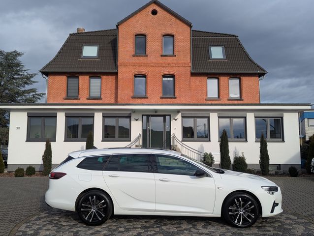 Opel Insignia Ultimate OPC GS Pano LED AHK 4xSHZ+Lüf 