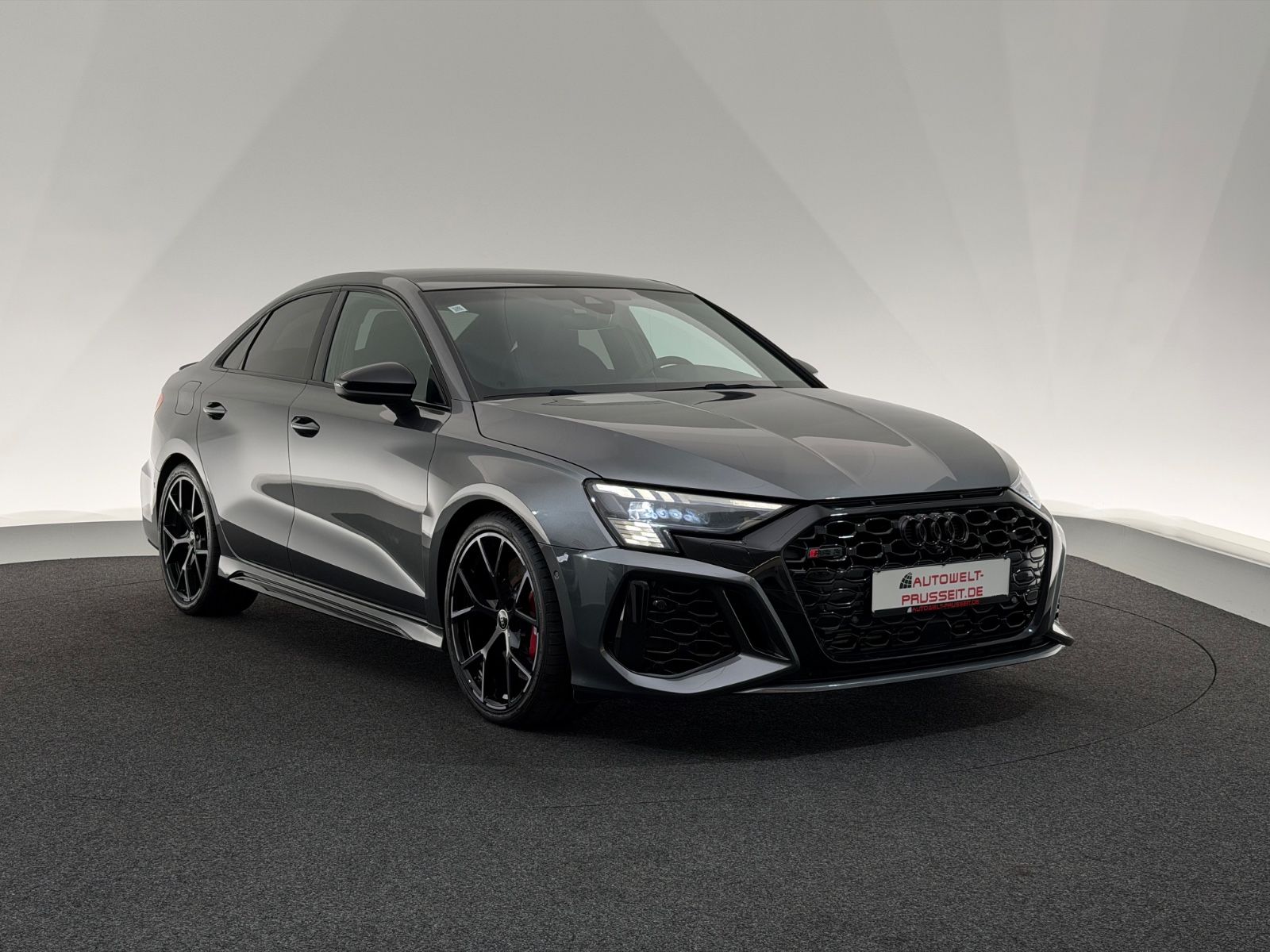 Gebrauchtwagen Audi RS3 RS3 Lim. qu.*SCHWARZ*MATRIX-B&O-360°-PANO-SP.AGA in Horb am Neckar
