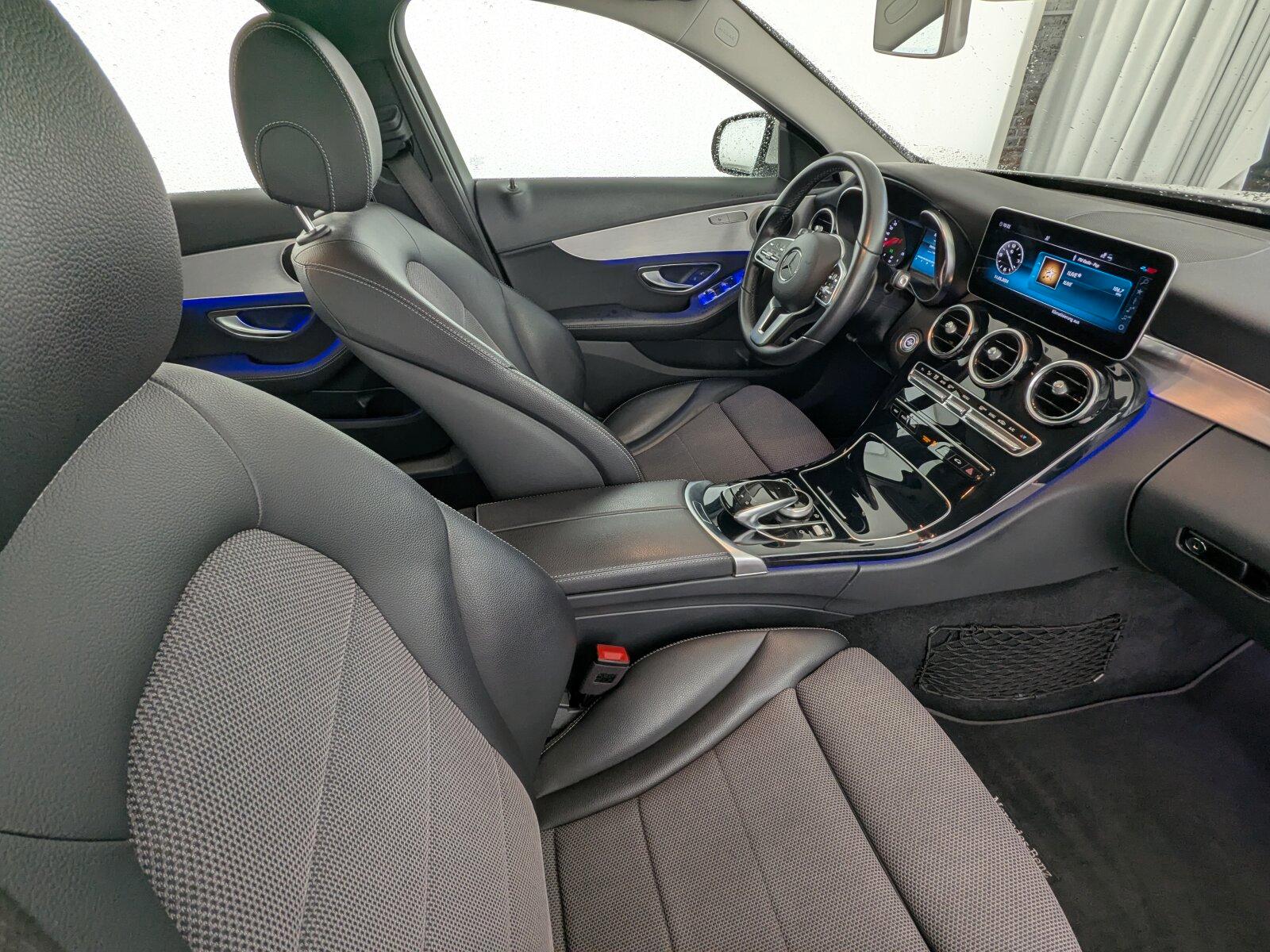 Mercedes-Benz C 300 T Avantgarde LED+NAVI+SHZ+RFK+TEMP+BC/FIS
