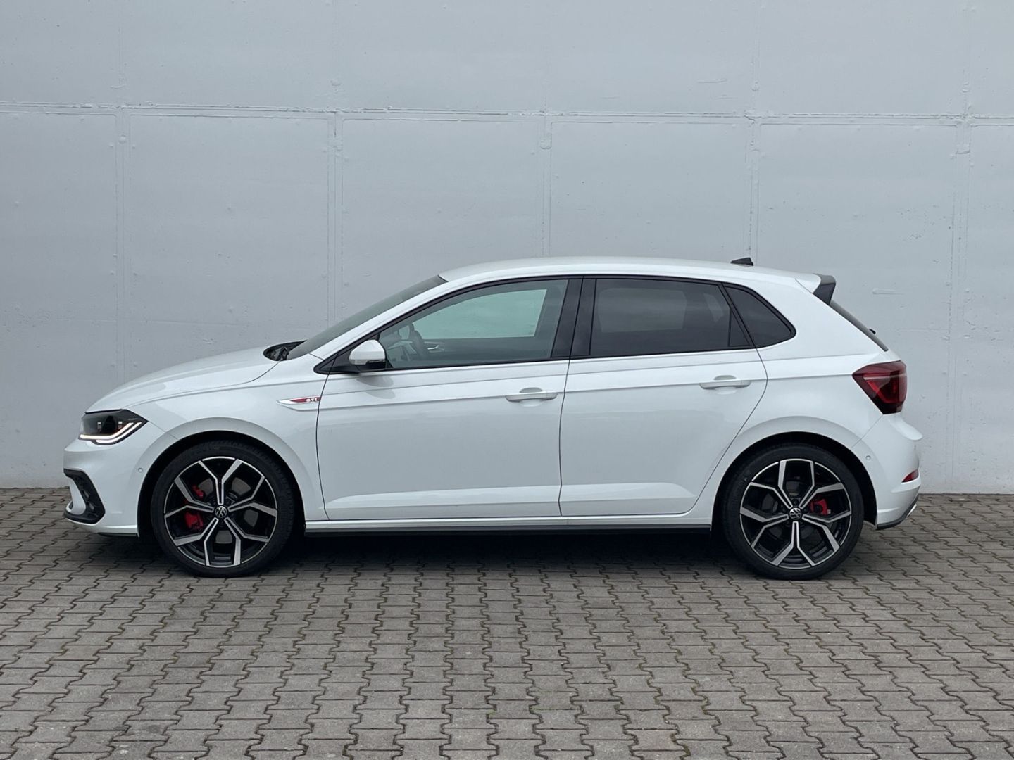 Polo GTI 2.0TSI DSG Kamera/ACC/Keyless/Beats/App