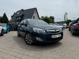 Opel Astra J Lim. 5-trg. Edition Garantie Tüv Servic - Opel Astra Gebrauchtwagen in Freiburg