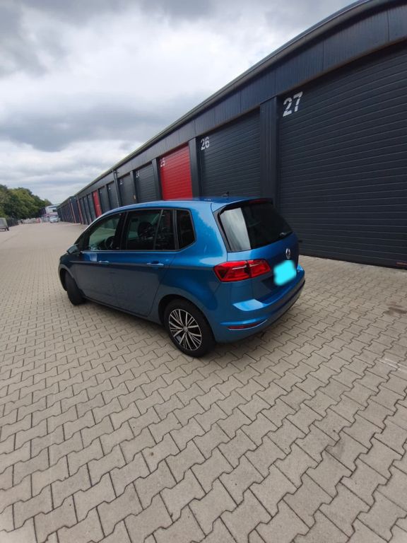 Image of Volkswagen Golf Sportsvan