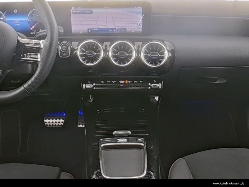 Mercedes-Benz A 200 d AMG-LINE PANO-SHD KAMERA LED MBUXSHZ DPF foto 5