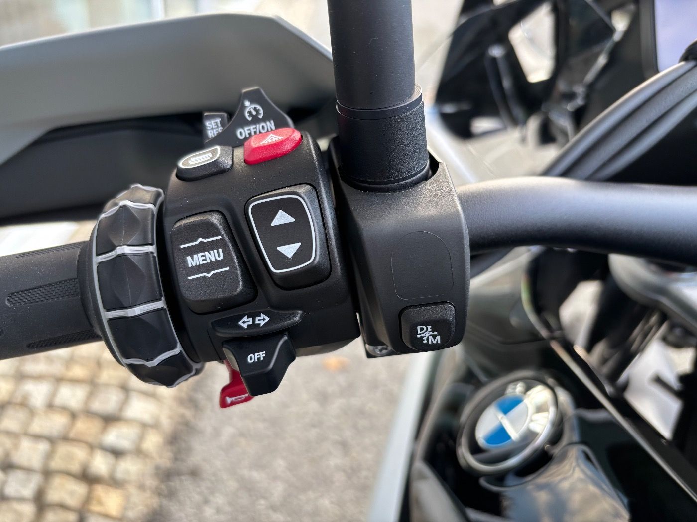 Fahrzeugabbildung BMW R 1300 GS Triple Black ASA