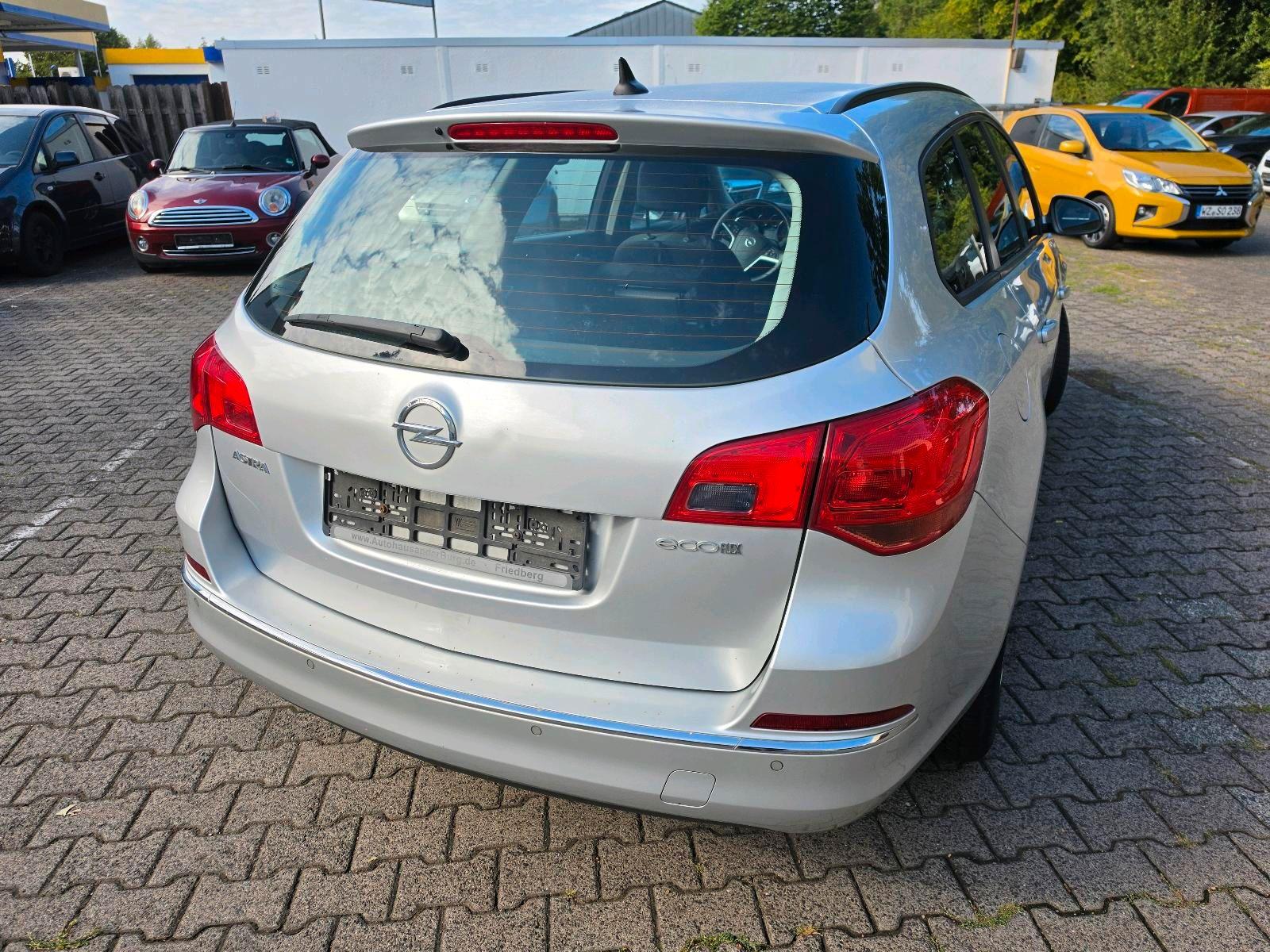 Opel Astra 2015 — photo 6