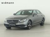 Mercedes-Benz E 220 d *Avantgarde*LED*AHK*PDC*Kam*Schiebedach - Mercedes-Benz E 220 mit Diesel-Antrieb: Limousine