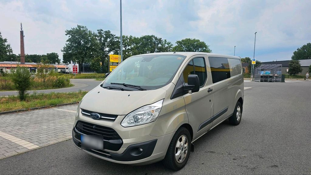 Image of Ford Transit Custom