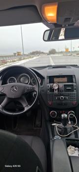 Mercedes-Benz 200 diesel mit TÜV - Mercedes-Benz 200 mit Diesel-Antrieb: Kombi, Schaltgetriebe