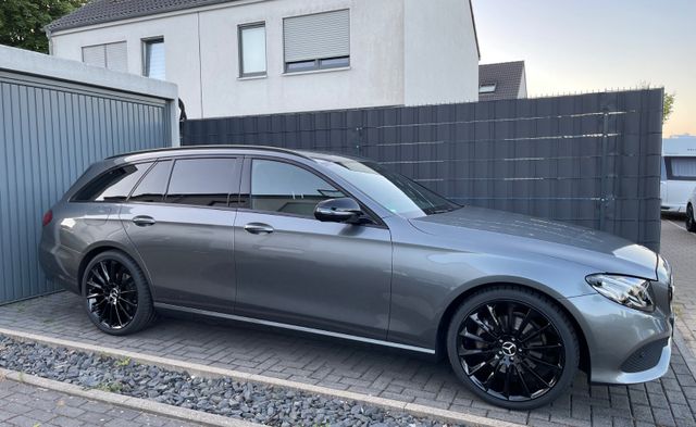 MERCEDES-BENZ E 220 d T AMG Sportstyle WIDESCREEN 360 NIGHT 