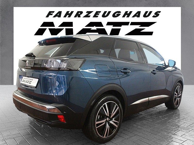 Fahrzeugabbildung Peugeot 3008 Plug-In Hybrid 225 e-EAT8 Allure Pack