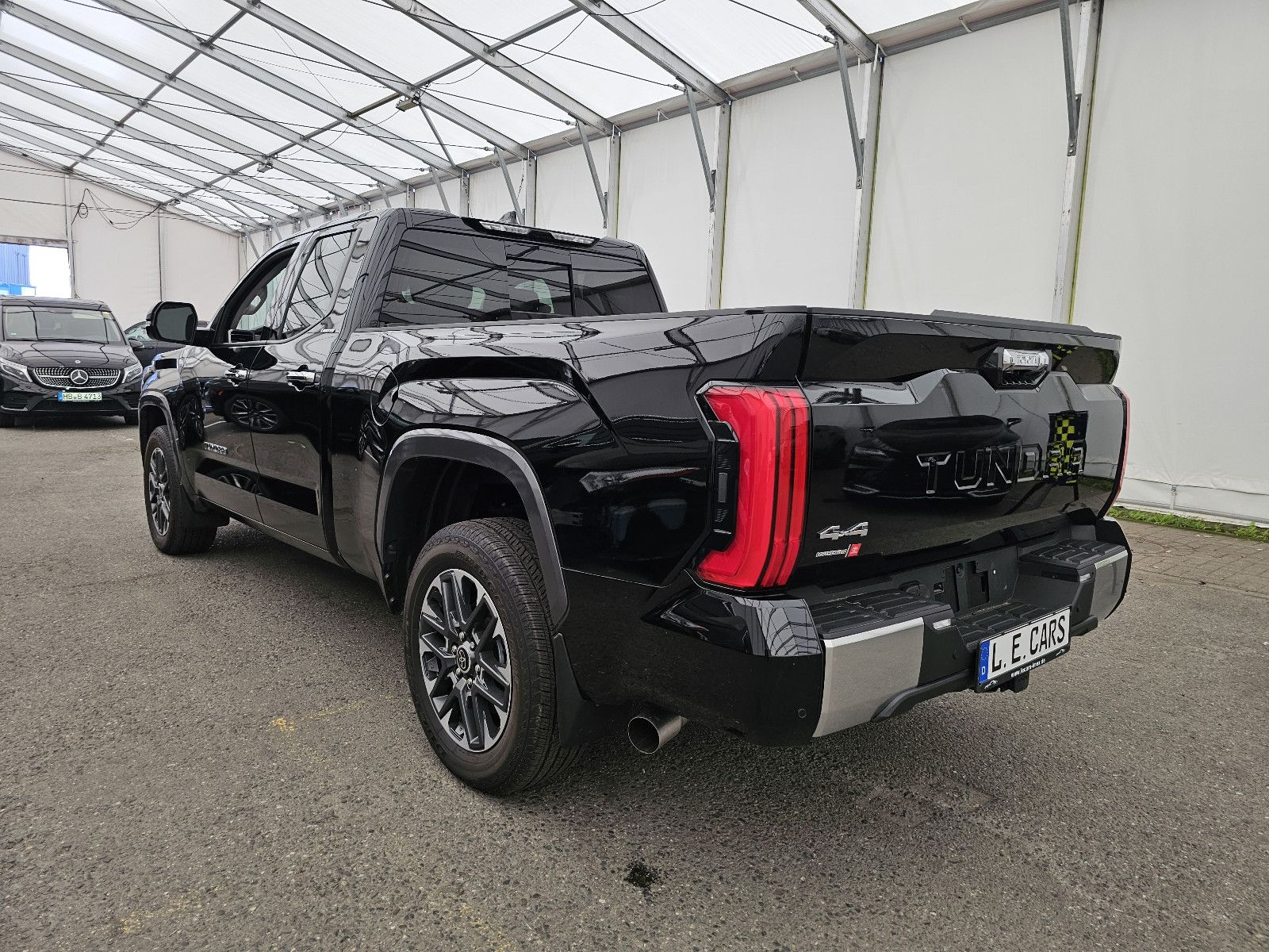 Fahrzeugabbildung Toyota Tundra Limited V6 T1: 57.000 EURO ! Stock !