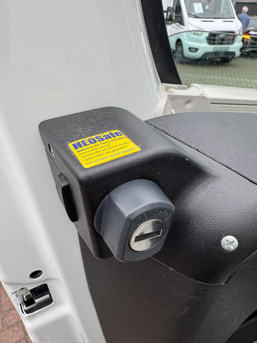 Fahrzeugabbildung HYMER / ERIBA / HYMERCAR EXSIS-T 588 AUTOMATIK ALKO LITHIUM 240 AH SOLAR