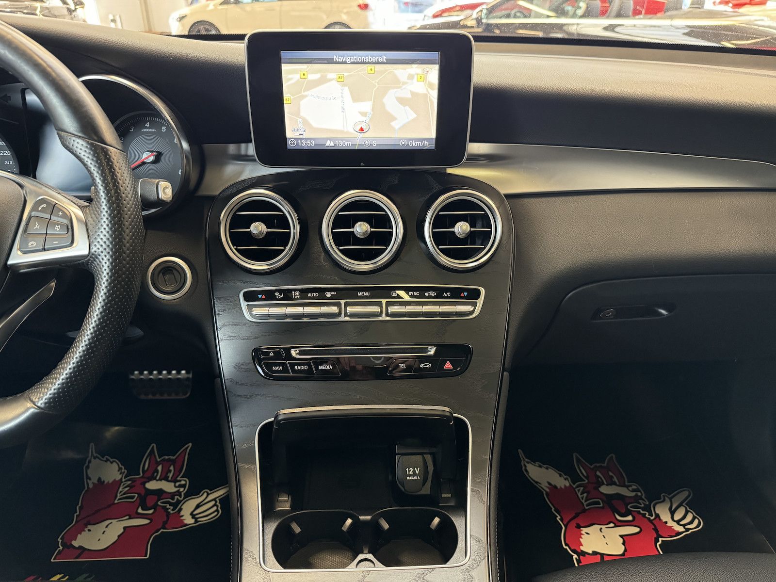 Fahrzeugabbildung Mercedes-Benz GLC 250 Coupe AMG/LED/Distronic/S-Dach/Memo/360°