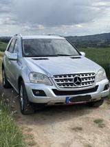Mercedes-Benz Verkaufe Mercedes ML350 CDI 4Matic - Mercedes-Benz ML 350 in Köln