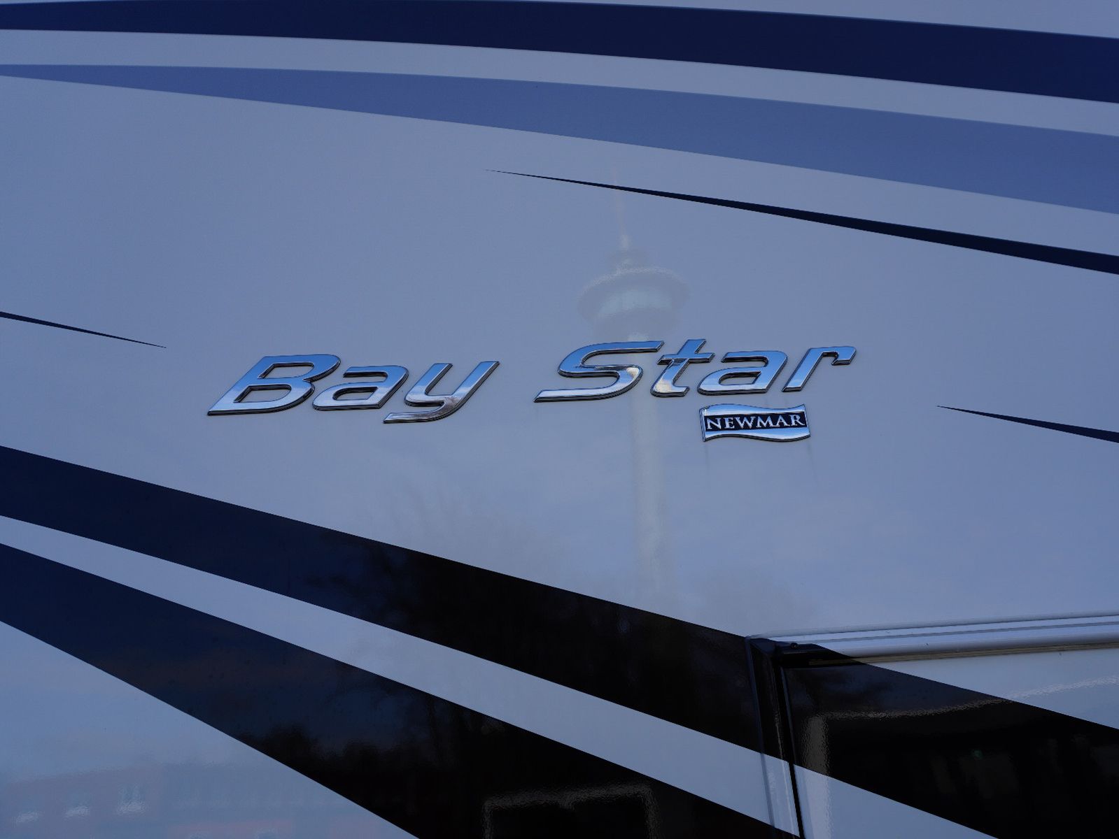 Fahrzeugabbildung Ford Newmar Bay Star 3626 Class A