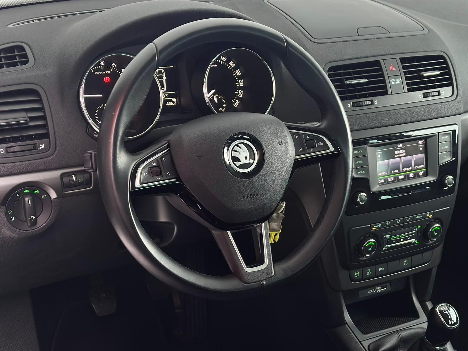 SKODA Yeti 2.0TDI DRIVE 4x4* XENON#SHZ#TEMPO#PDC#KLIMA - Image 22