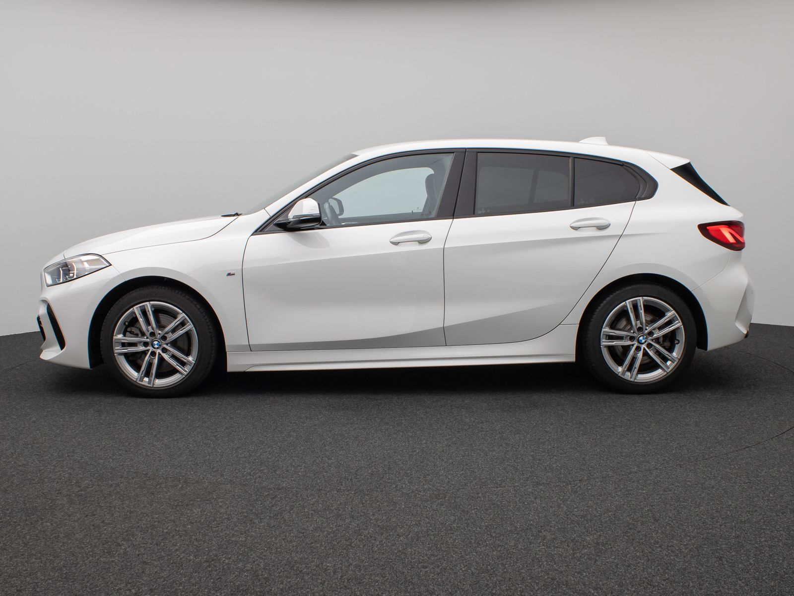 Fahrzeugabbildung BMW 120i M Sport DAB CockPitPr PDC Geschwindigkeitsr