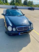 Mercedes-Benz Mercedes Benz Clk 200 Cabrio Kompressor  w... - gebrauchte Mercedes-Benz CLK 200 aus dem Jahr 2002
