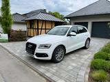 Audi SQ5 3.0 TDI quattro Streifschaden - Audi SQ5 Unfallwagen